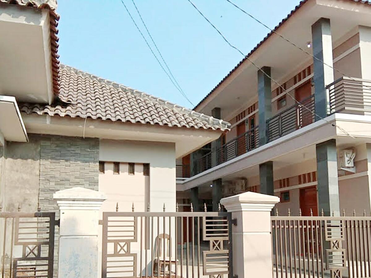 Wisma Andali Syariah Near Rsud Cideres Majalengka 外观 照片